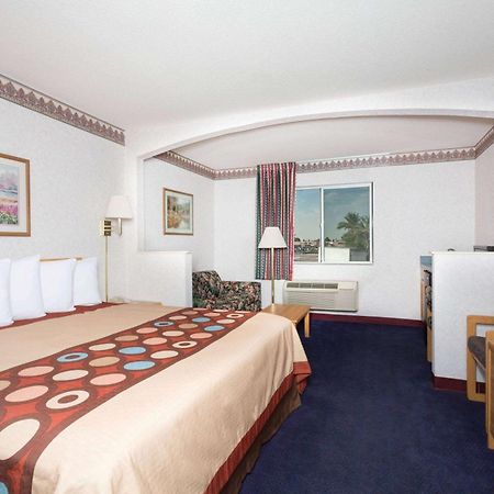 Days Inn By Wyndham Phoenix West Kültér fotó