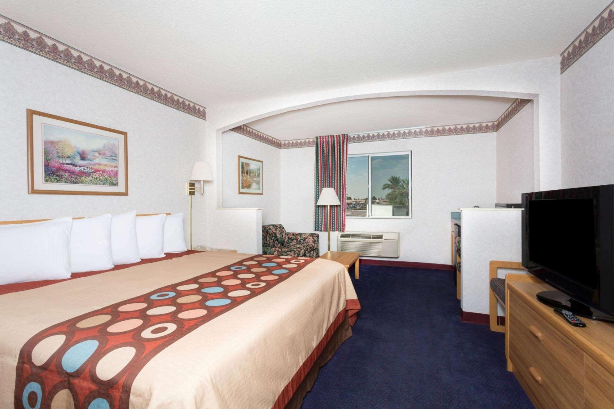 Days Inn By Wyndham Phoenix West Kültér fotó